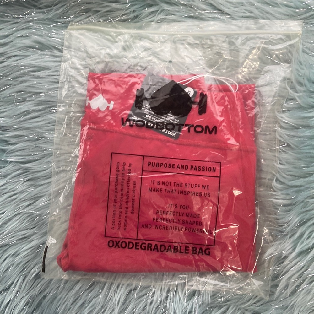 Wodbottom cherry red leggings